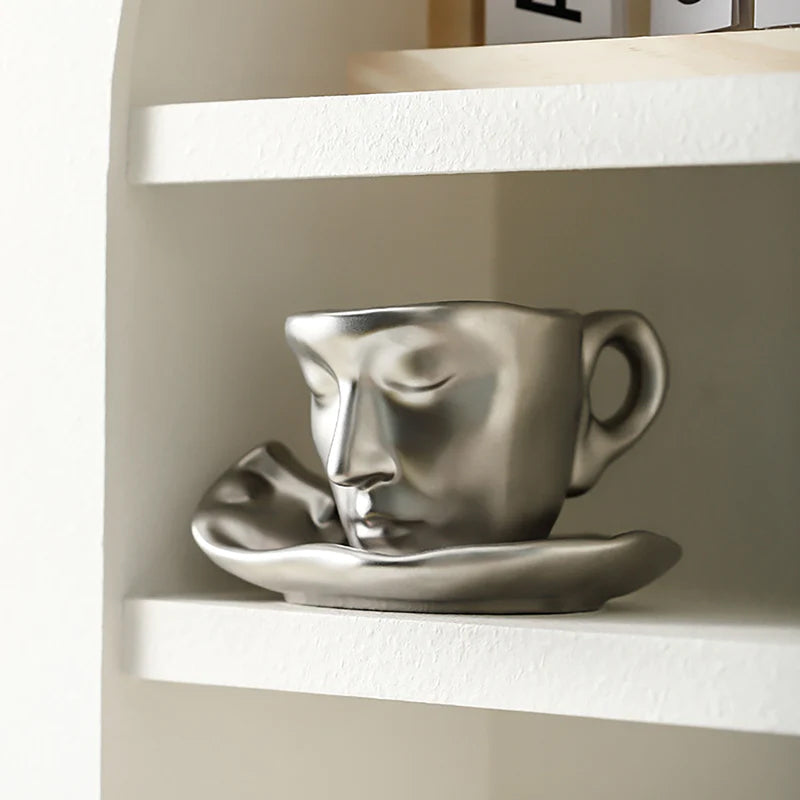 Metal touching face creative ceramic kiss Coffee cup