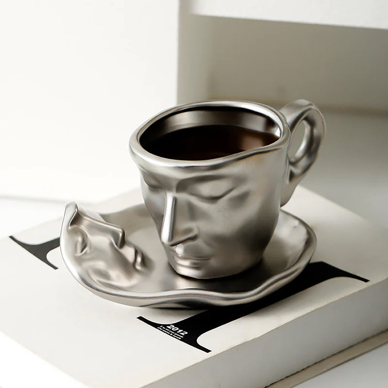 Metal touching face creative ceramic kiss Coffee cup